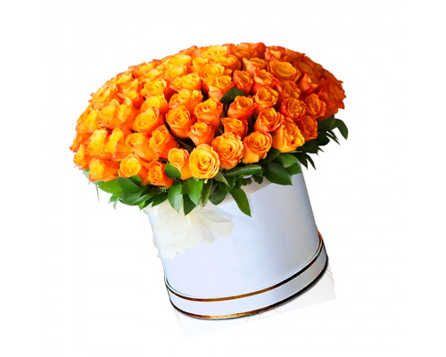 Букет из 101 оранжевой розы в шляпной коробке